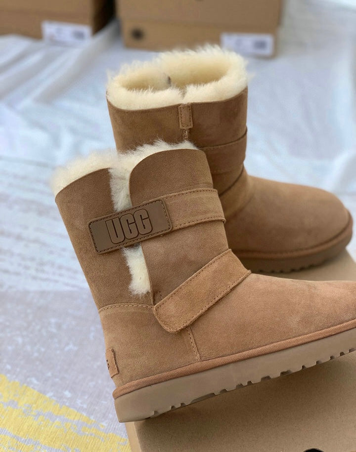 UGG