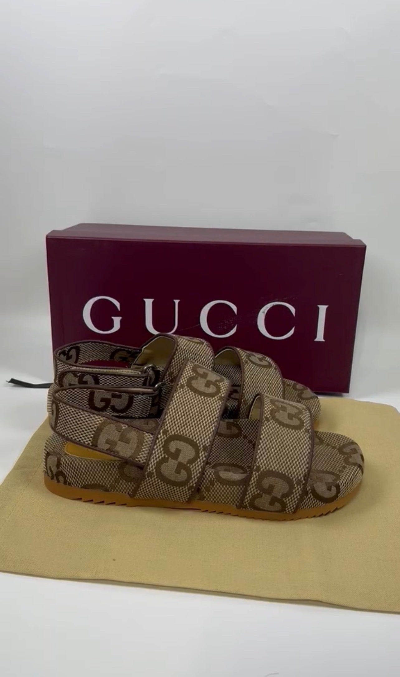 Sandálias GUCCI