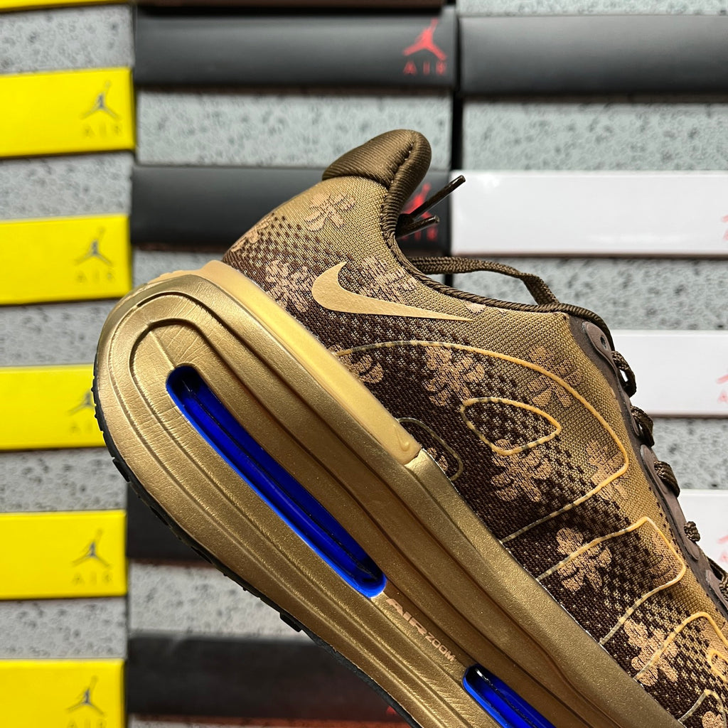 Sapatilhas NIKE ZOOM VOMERO PREMIUM