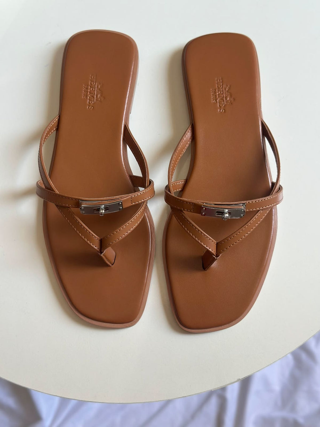 Chinelo HERMÈS