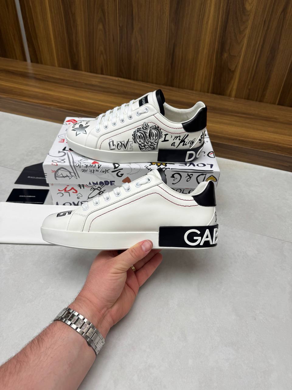 D&G