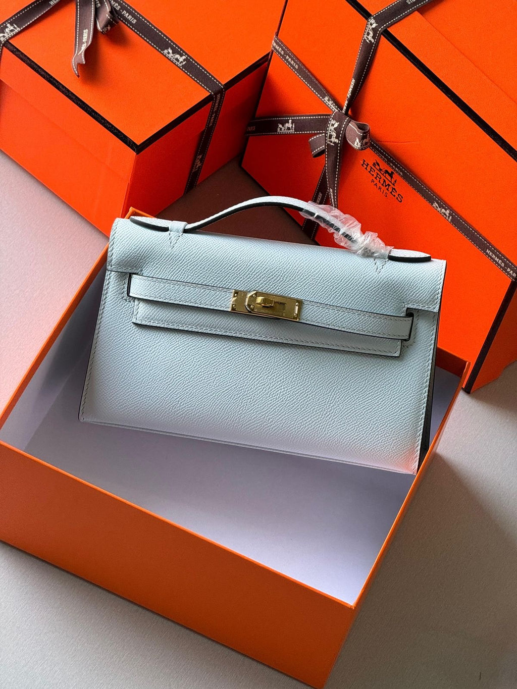 HERMÈS