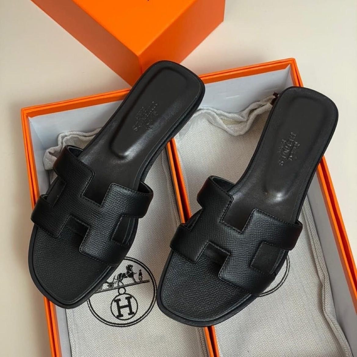 Chinelo HERMÈS