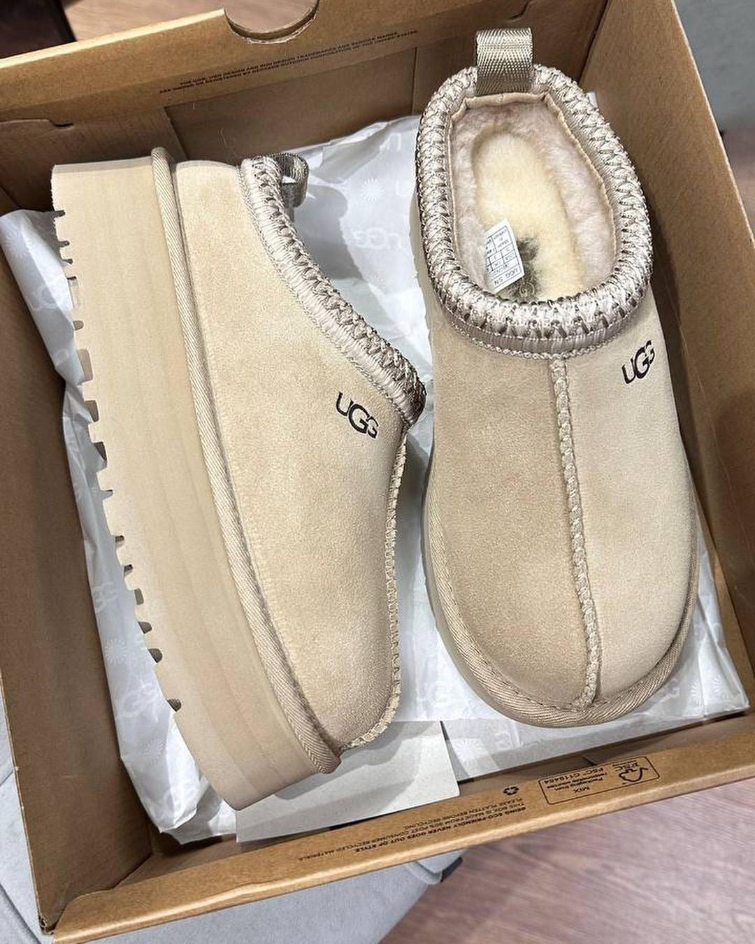 UGG
