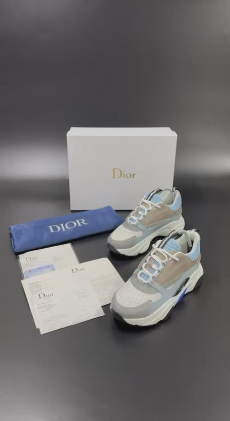 DIOR