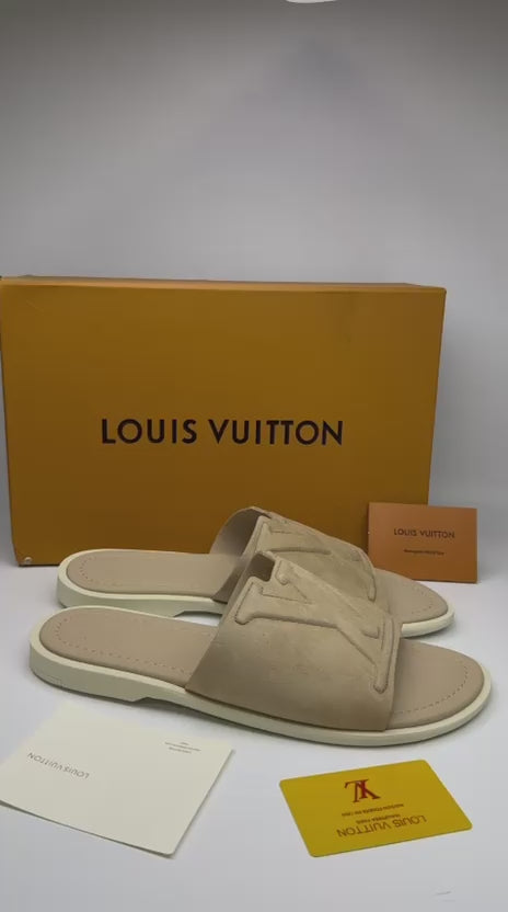 Chinelo LV
