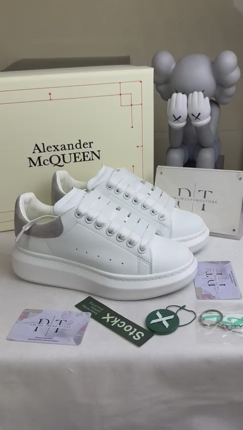 Alexander McQueen - cinza