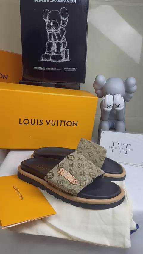 Chinelo LV