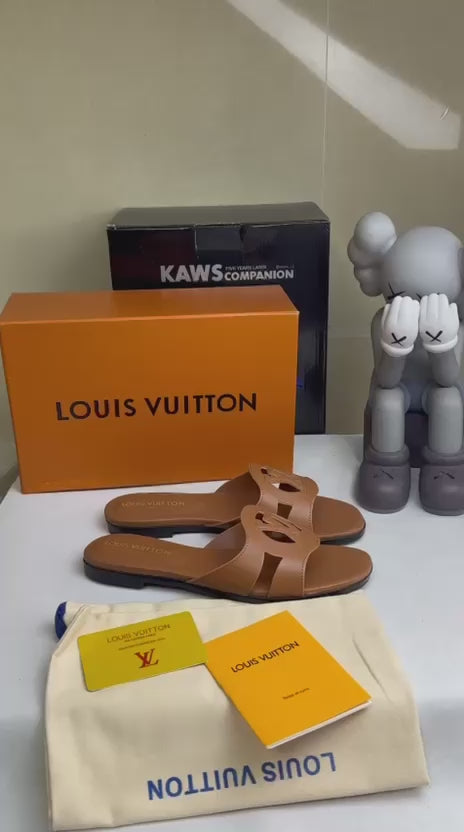 Chinelo LV
